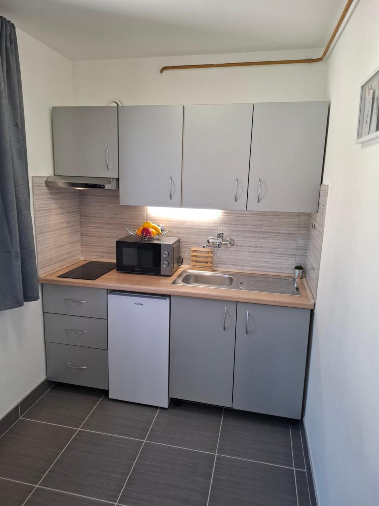 Old Town Candler Apartment Pula