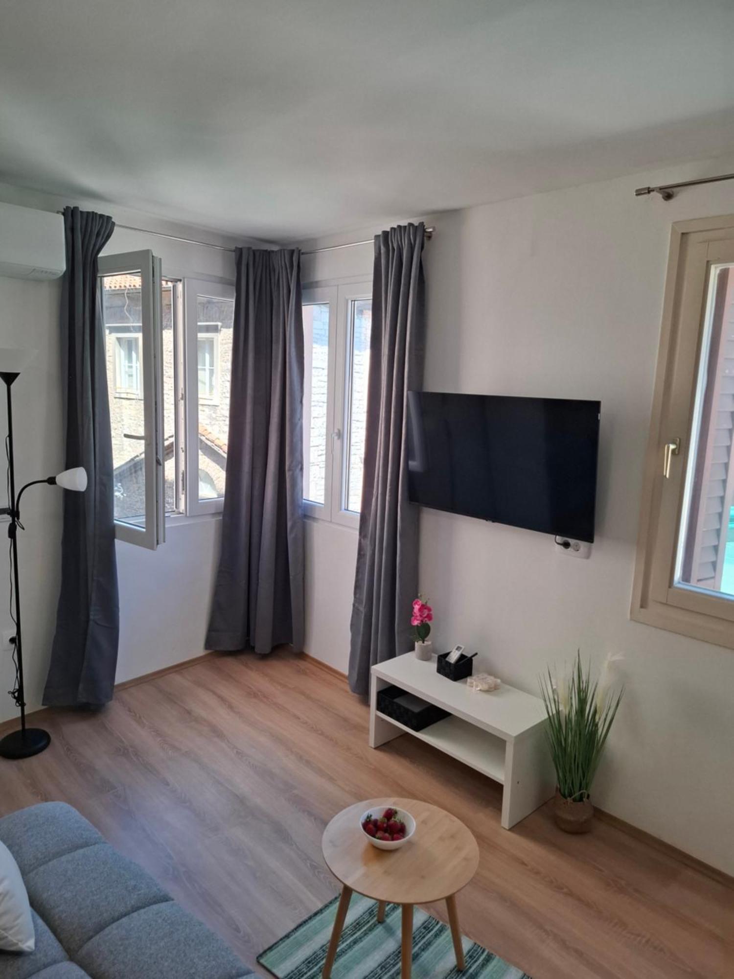 Old Town Candler Apartment *